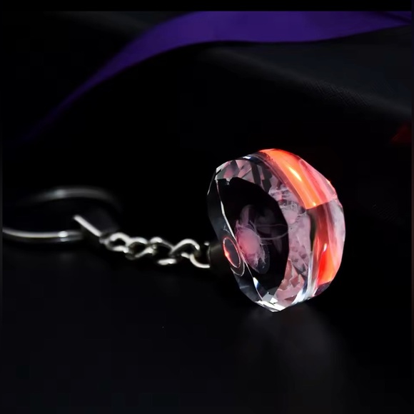 Rose Flower Crystal Heart LED Light Keychain - Red - Picture 4 of 7